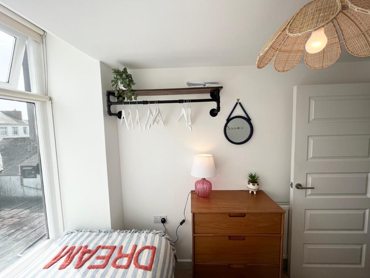 Apres Beach Apartment Sleeps 4 ペンザンス エクステリア 写真