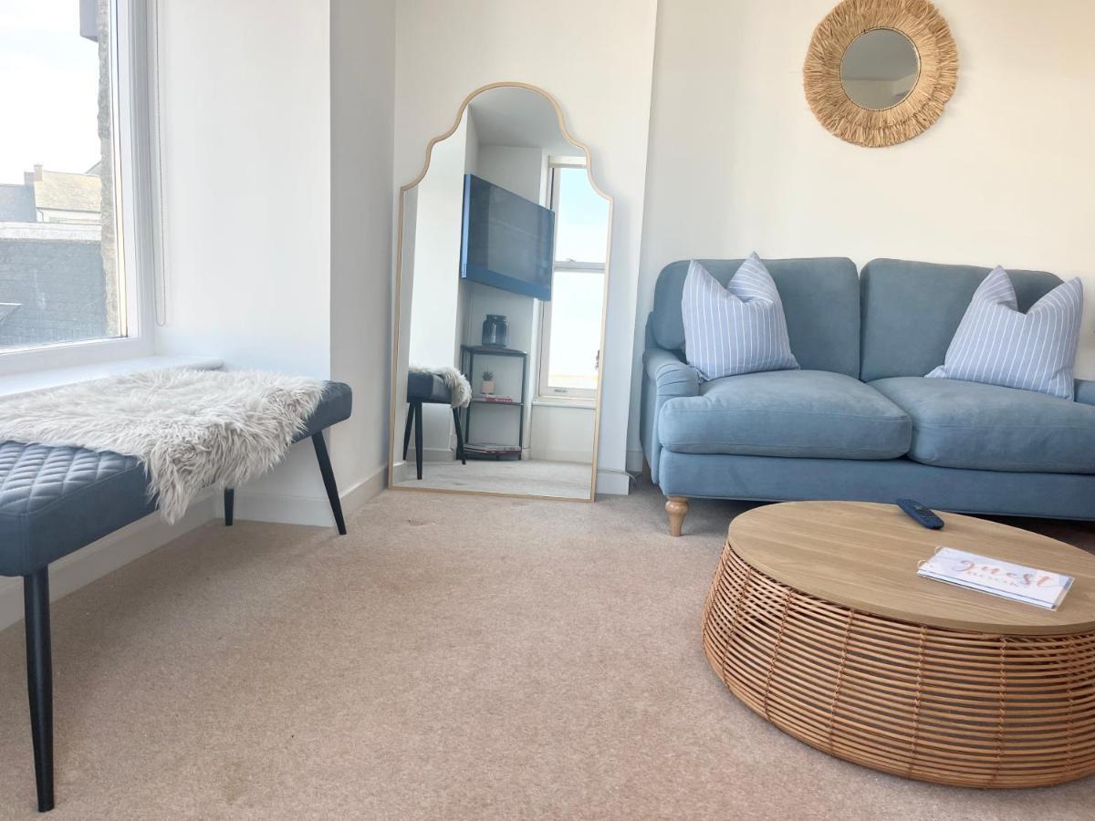 Apres Beach Apartment Sleeps 4 ペンザンス エクステリア 写真