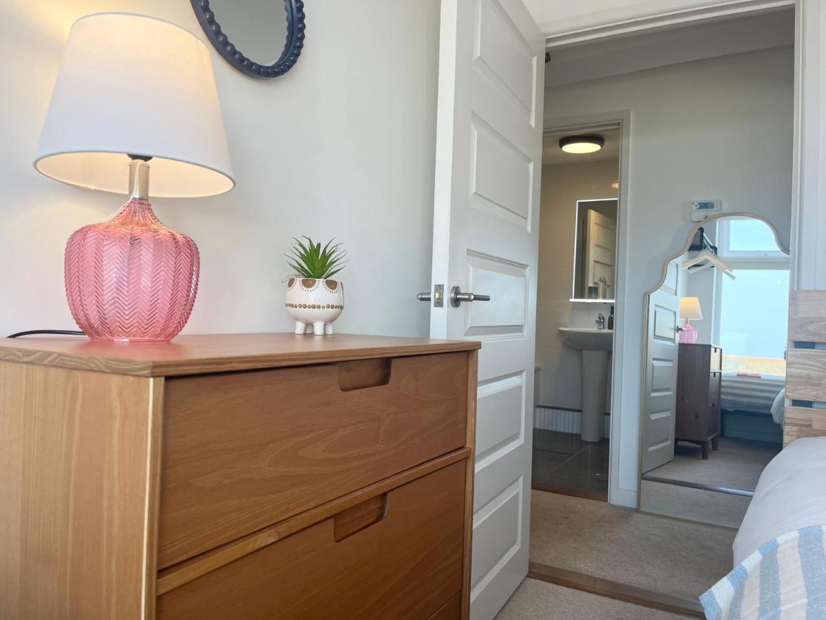 Apres Beach Apartment Sleeps 4 ペンザンス エクステリア 写真