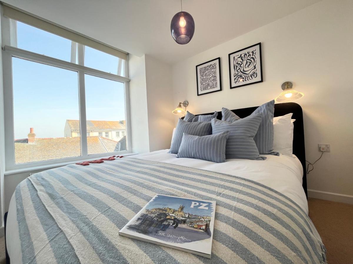 Apres Beach Apartment Sleeps 4 ペンザンス エクステリア 写真