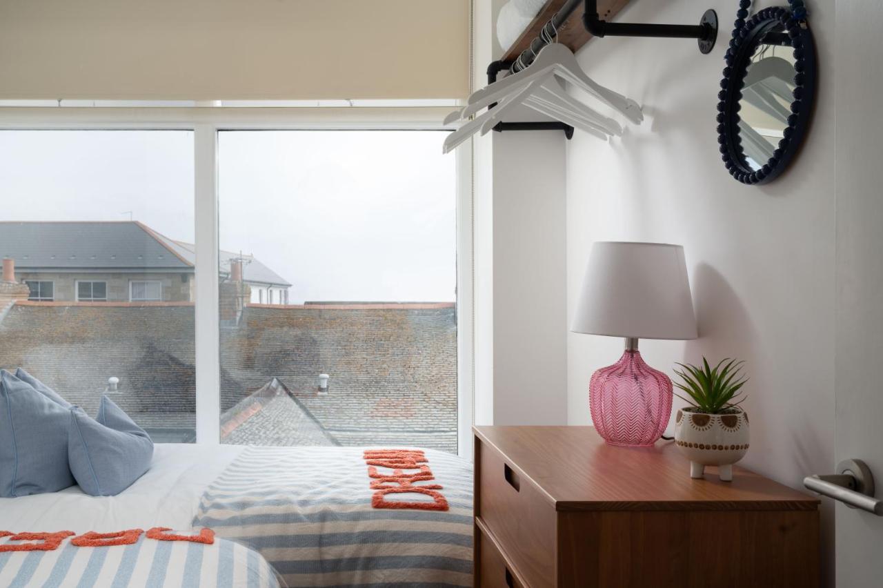 Apres Beach Apartment Sleeps 4 ペンザンス エクステリア 写真