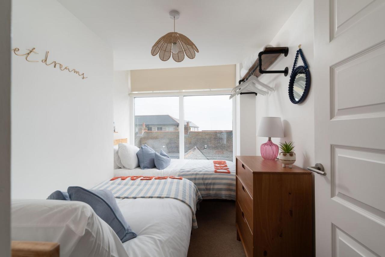 Apres Beach Apartment Sleeps 4 ペンザンス エクステリア 写真